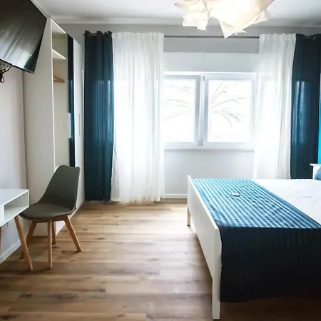 Couette-café Baia Di Luna 3*