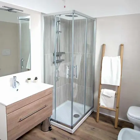 Baia Di Luna Couette-café 3*